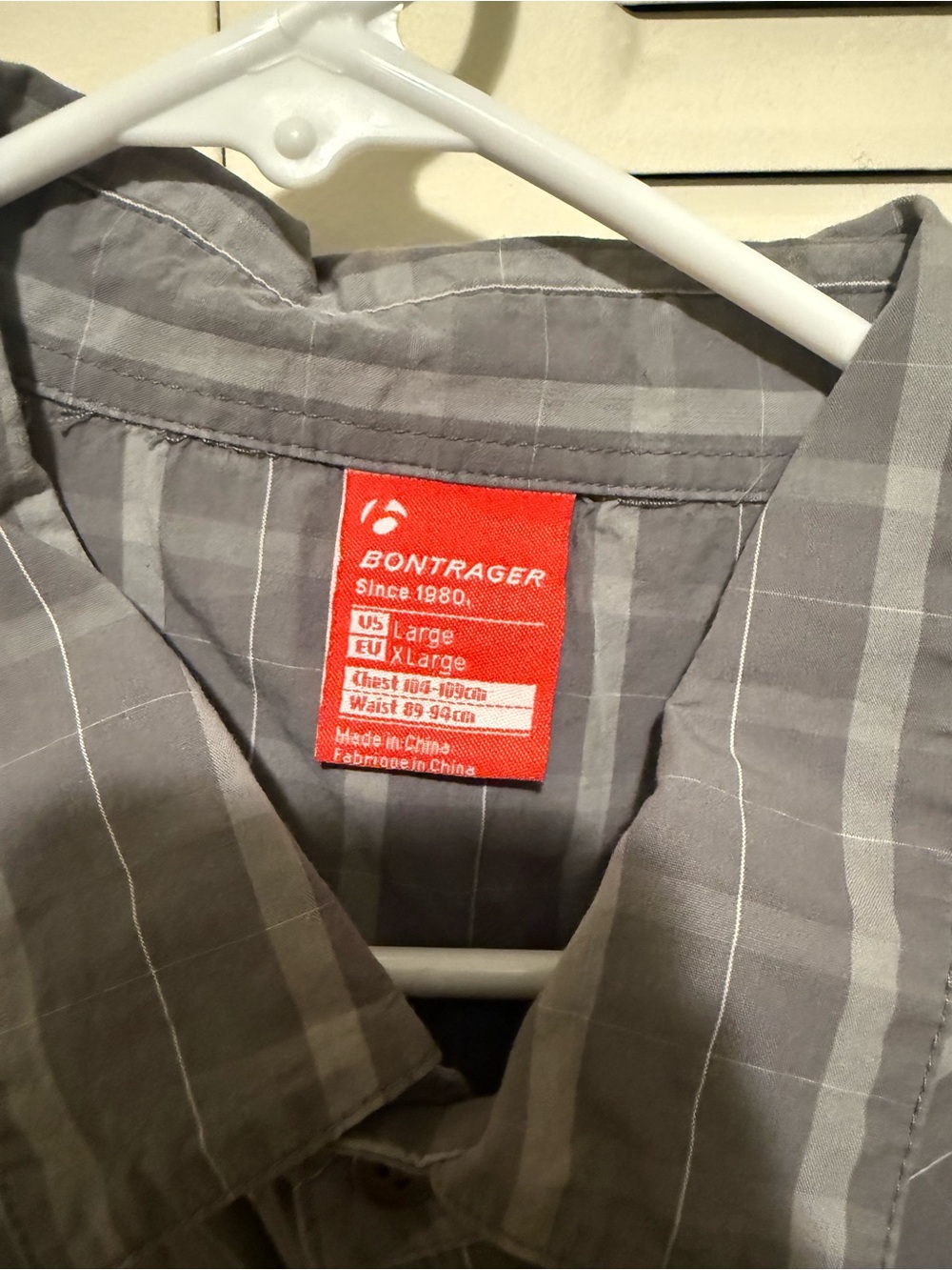 Trek Button up - Picture 2 of 3